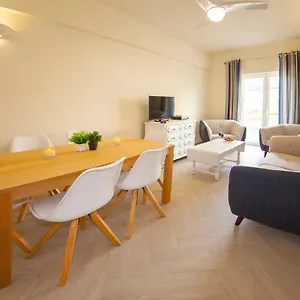 De 100 M2 Com 3 Apartamento Lagos